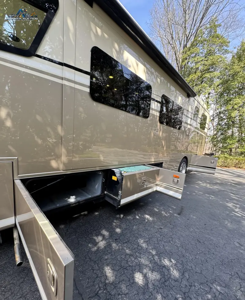 2012 Monaco Coach Vesta photo 50