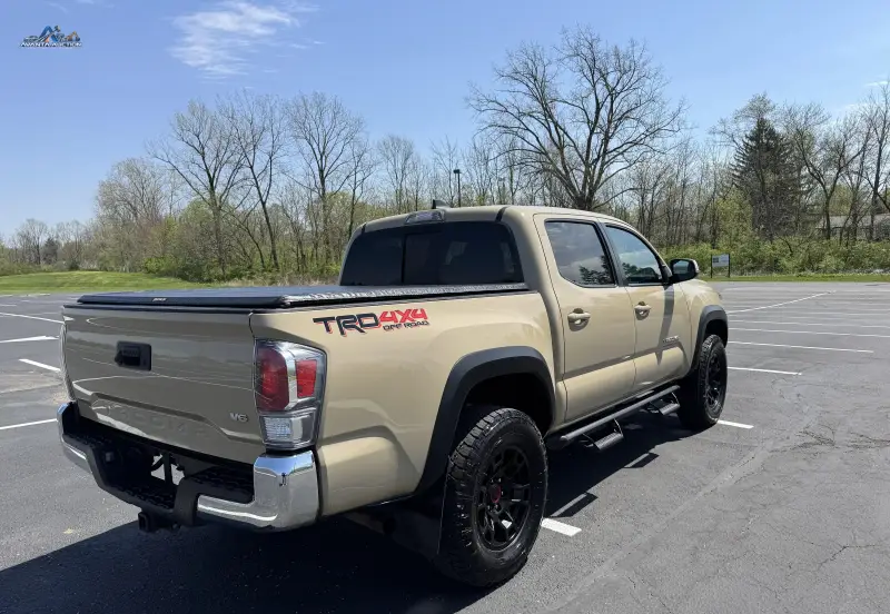 2020 Toyota Tacoma TRD Off-Road Double Cab 4×4 V6 6-Speed photo 18