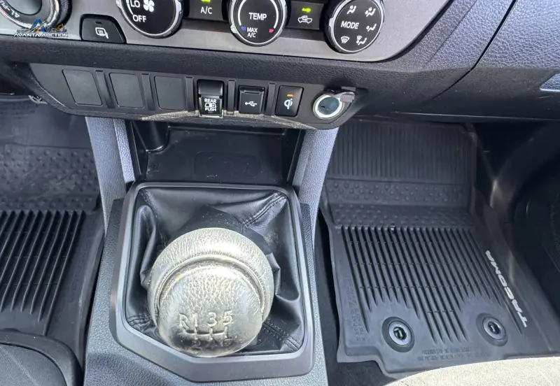 2020 Toyota Tacoma TRD Off-Road Double Cab 4×4 V6 6-Speed photo 92