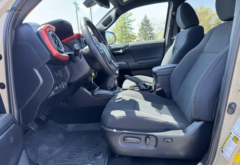 2020 Toyota Tacoma TRD Off-Road Double Cab 4×4 V6 6-Speed photo 78