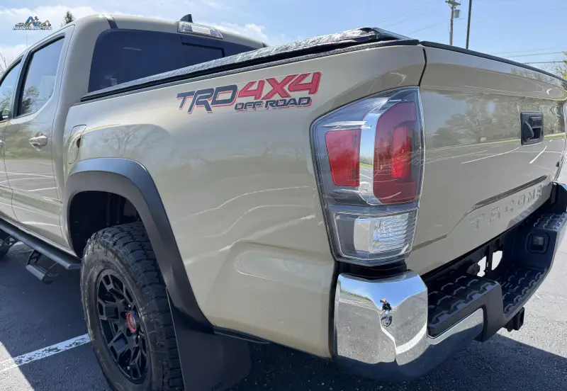 2020 Toyota Tacoma TRD Off-Road Double Cab 4×4 V6 6-Speed photo 40