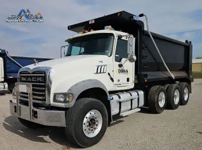 2011 Mack GU713