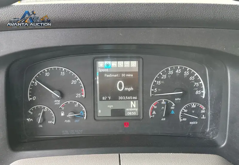 2021 Freightliner Cascadia 126 photo 38