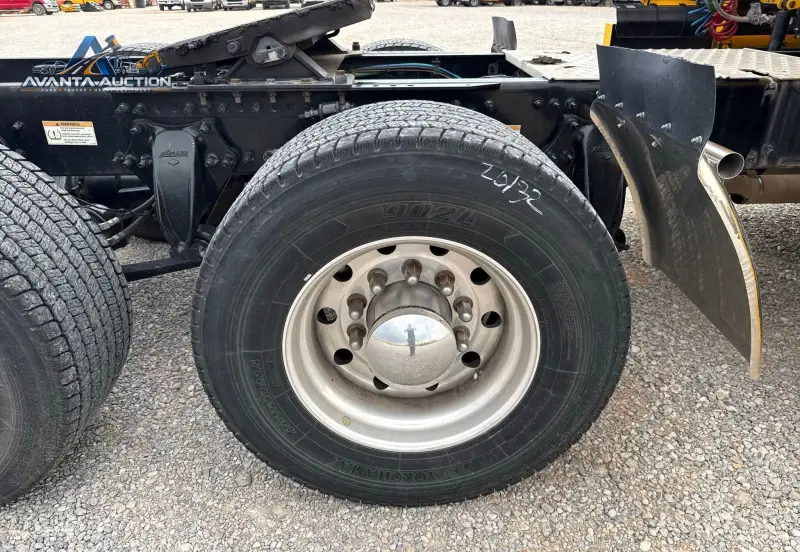 2021 Freightliner Cascadia 126 photo 76