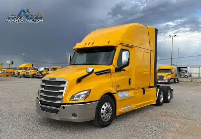 2021 Freightliner Cascadia 126
