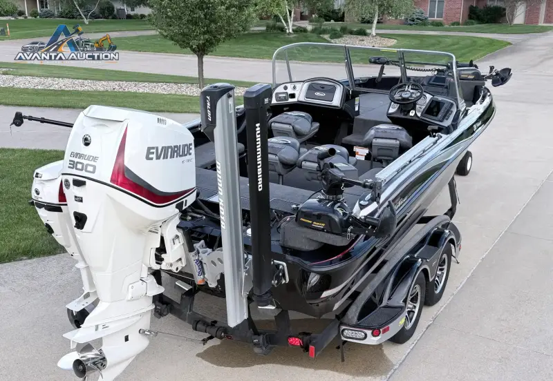 2014 Triton 216 Fishunter photo 42