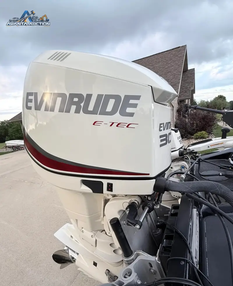2014 Triton 216 Fishunter photo 166