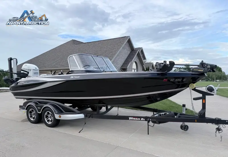 2014 Triton 216 Fishunter photo 16
