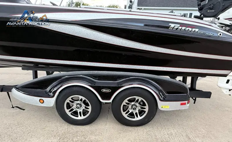 2014 Triton 216 Fishunter photo 6