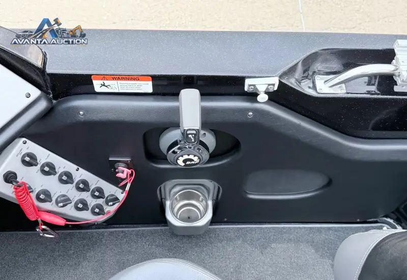 2014 Triton 216 Fishunter photo 91