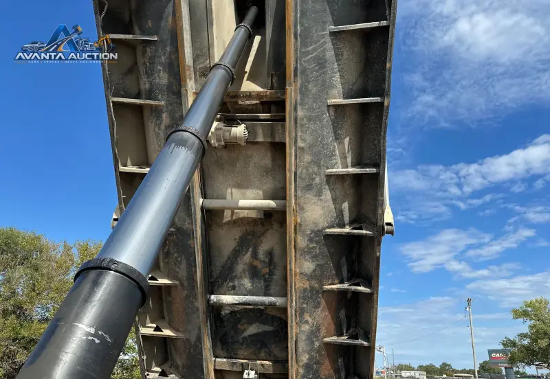 2007 Mack CTP713 photo 28