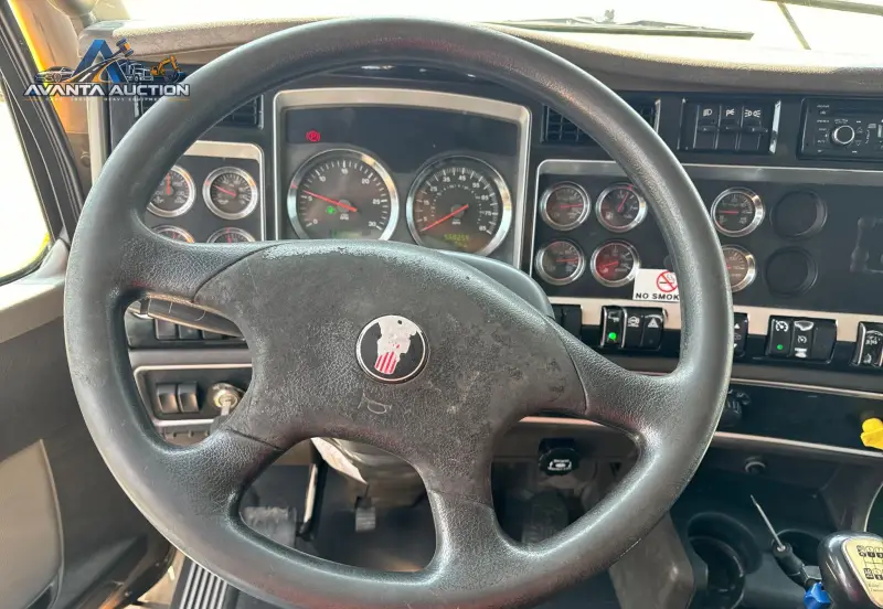 2006 Kenworth T800 photo 34