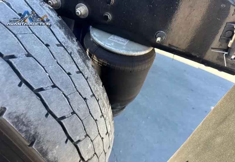 2018 Peterbilt 389 photo 36