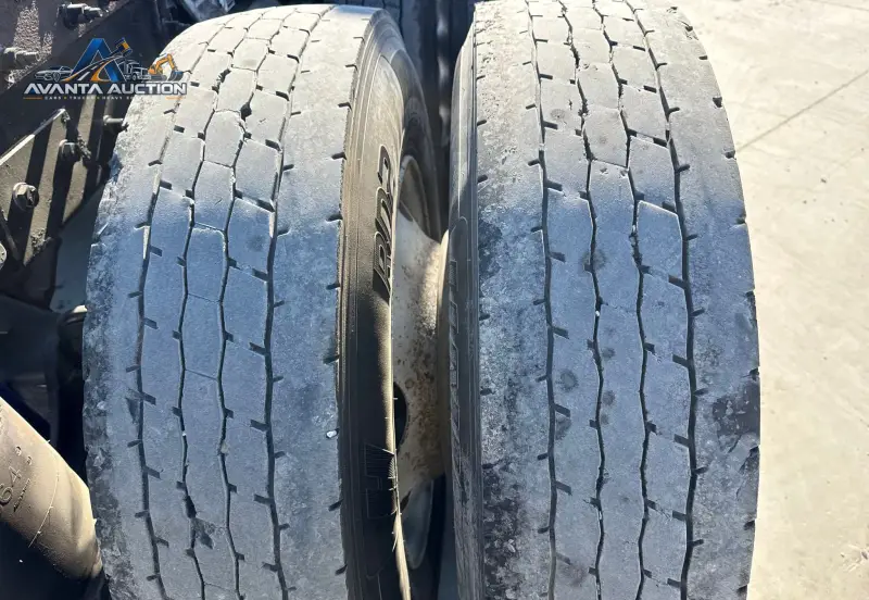 2018 Peterbilt 389 photo 107