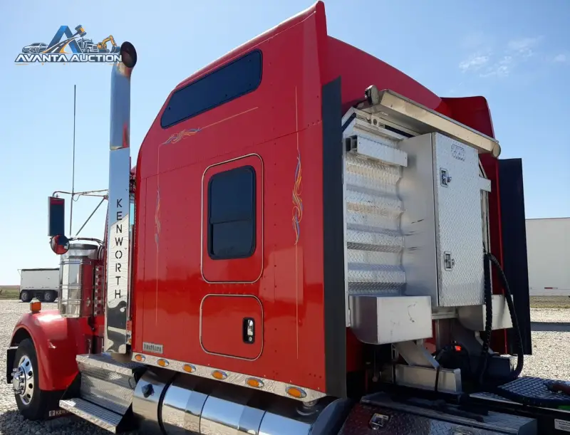 2018 Kenworth W900 photo 31