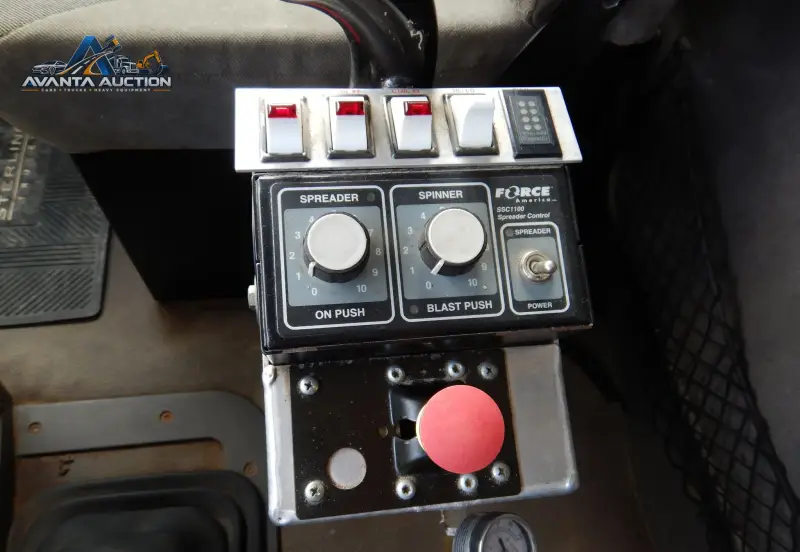 2001 Sterling LT9500 photo 63