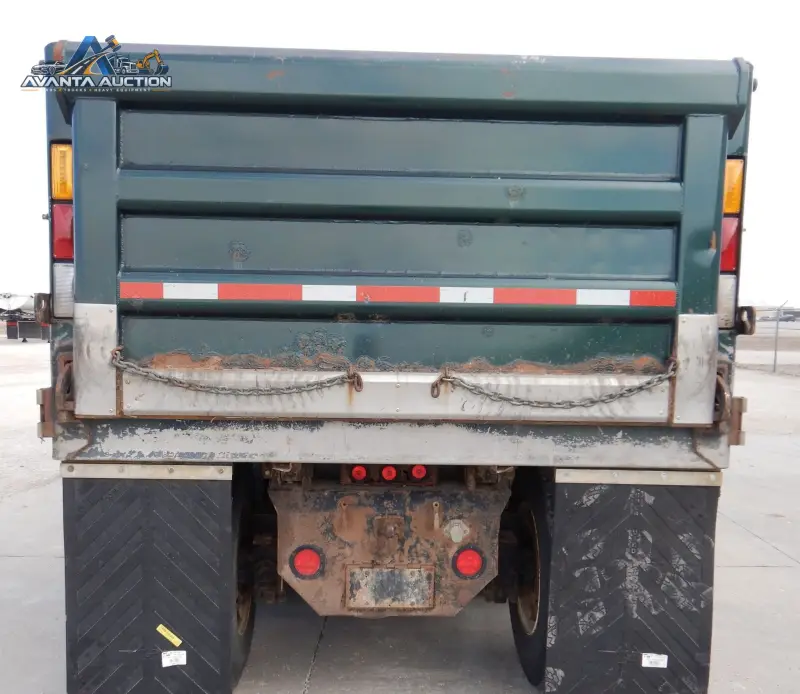 2001 Sterling LT9500 photo 6