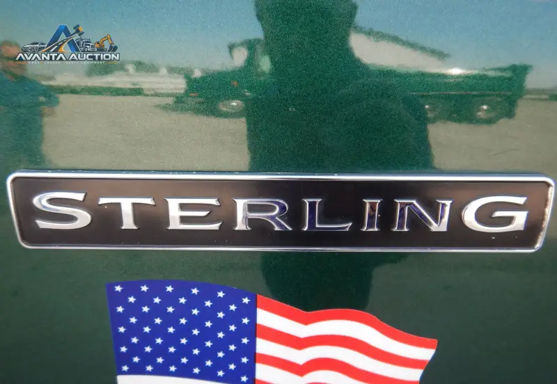 2001 Sterling LT9500 photo 103