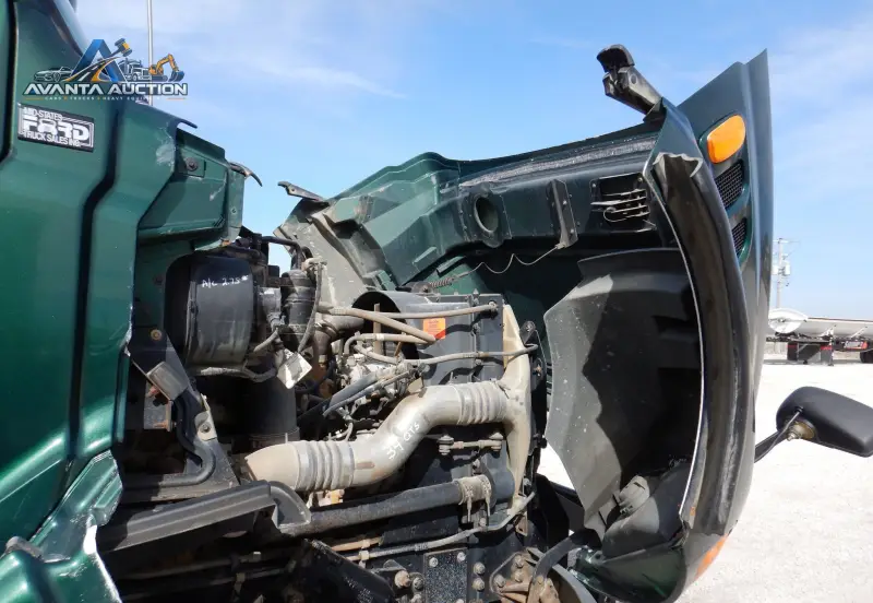 2001 Sterling LT9500 photo 84