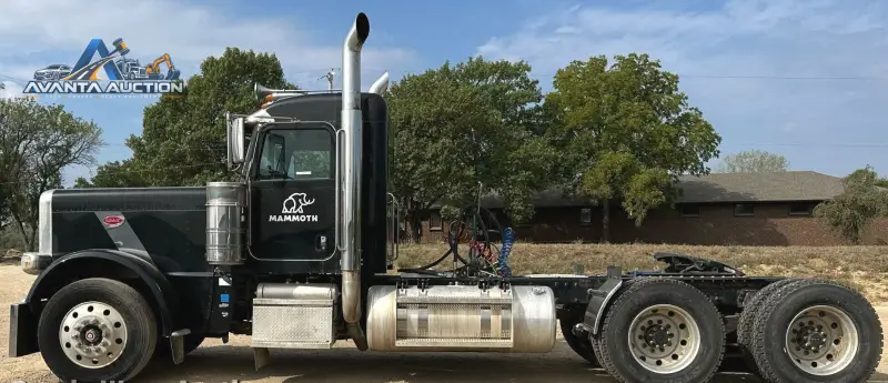 2014 Peterbilt 389 photo 8