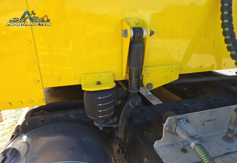 2014 Peterbilt 389 photo 12