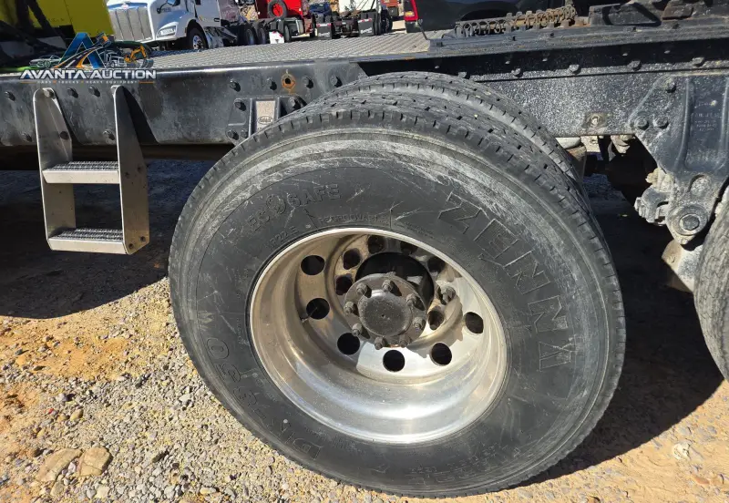 2014 Peterbilt 389 photo 84