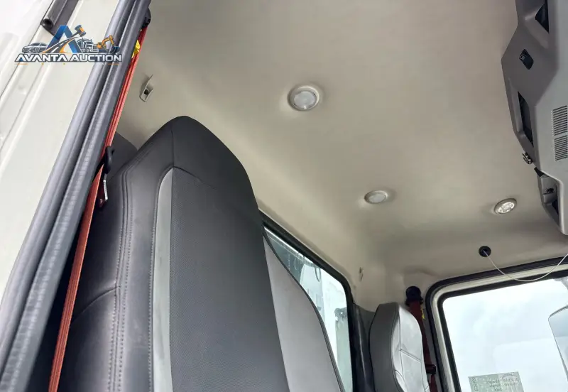 2019 Mack Anthem photo 52