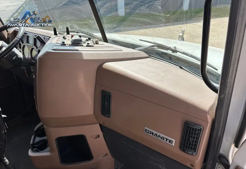 2017 Mack Granite GU713 photo 78