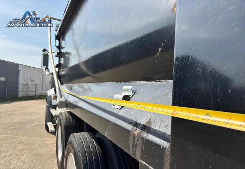 2017 Mack Granite GU713 photo 24