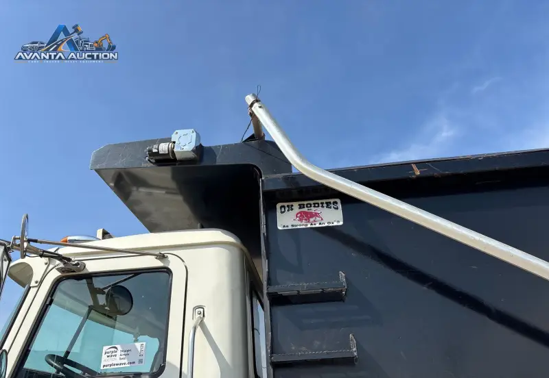 2017 Mack Granite GU713 photo 13