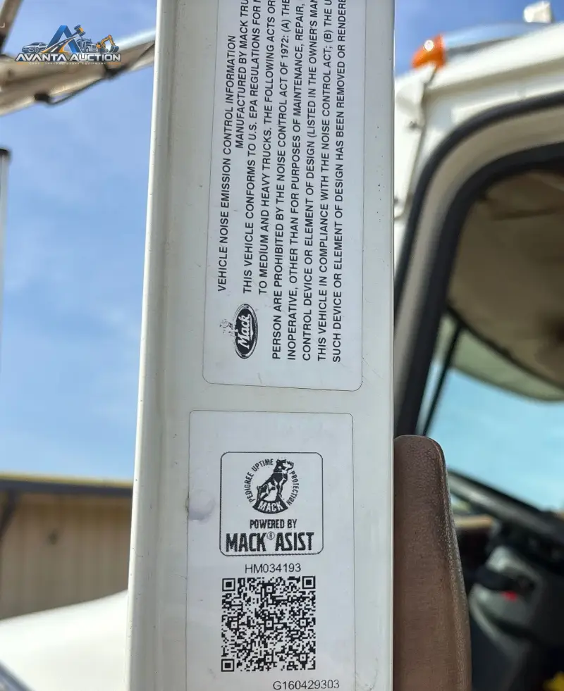 2017 Mack Granite GU713 photo 110