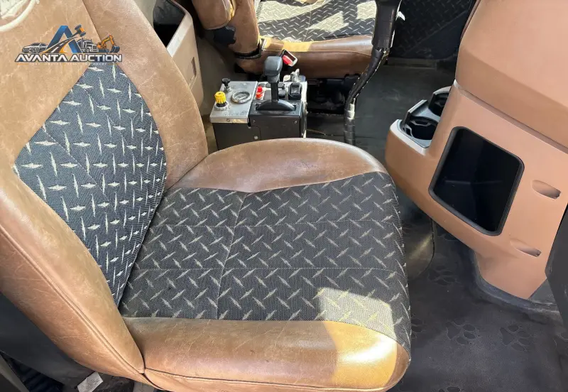 2017 Mack Granite GU713 photo 80