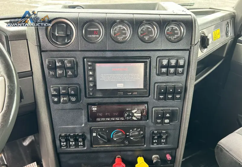 2015 Caterpillar CT660L photo 20
