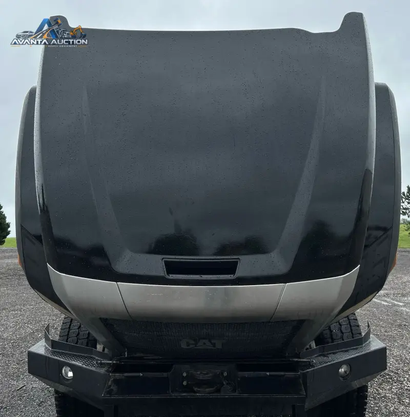 2015 Caterpillar CT660L photo 44
