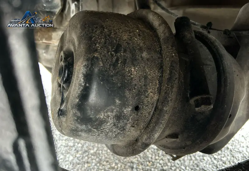 2015 Caterpillar CT660L photo 103