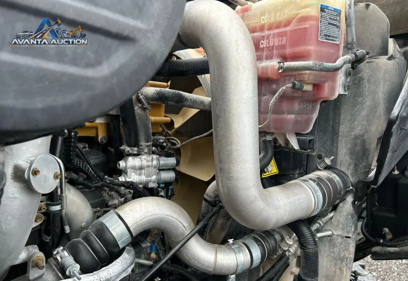 2015 Caterpillar CT660L photo 47