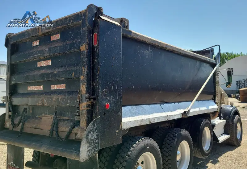 2008 Kenworth T800 photo 14
