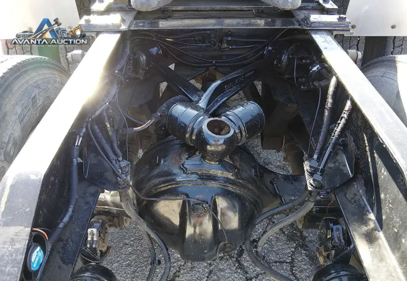 2002 Peterbilt 378 photo 43
