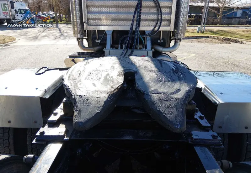 2002 Peterbilt 378 photo 41