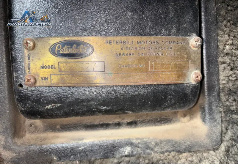 1981 Peterbilt 359 photo 128