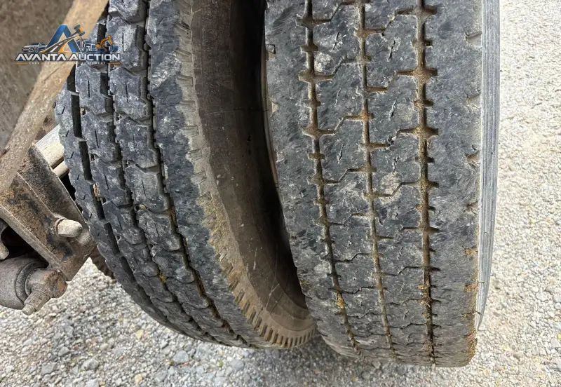1981 Peterbilt 359 photo 116