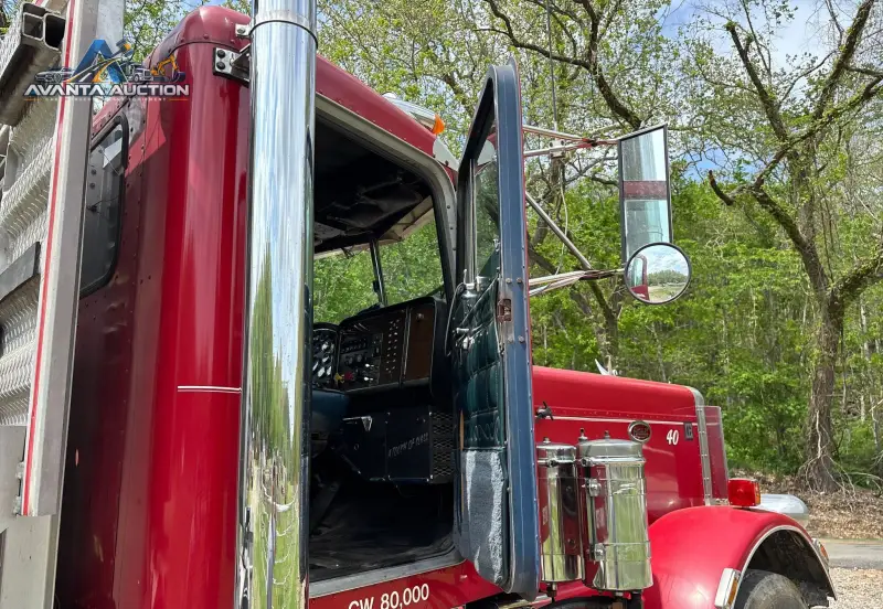 1981 Peterbilt 359 photo 80