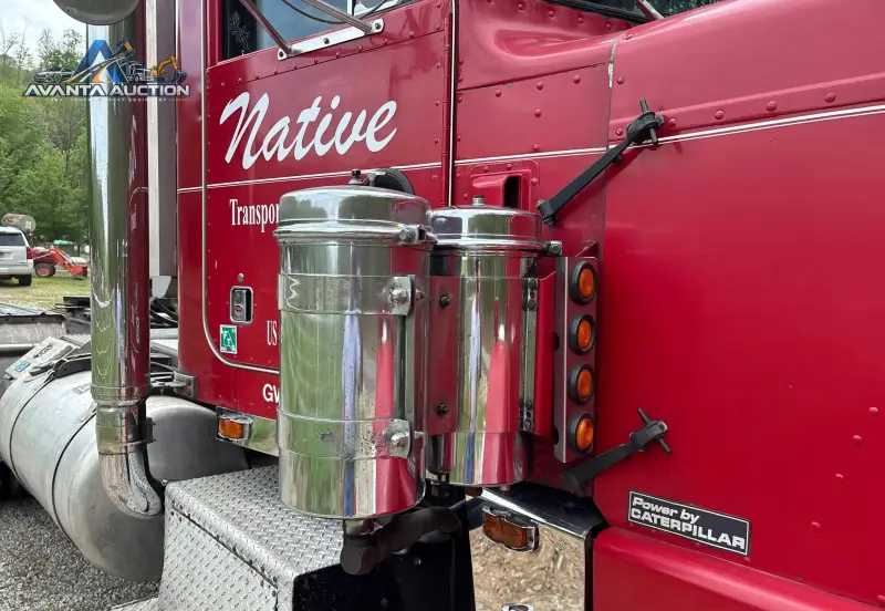 1981 Peterbilt 359 photo 21
