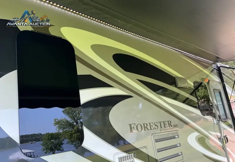2015 Forest River Forester MBS 2401R photo 37
