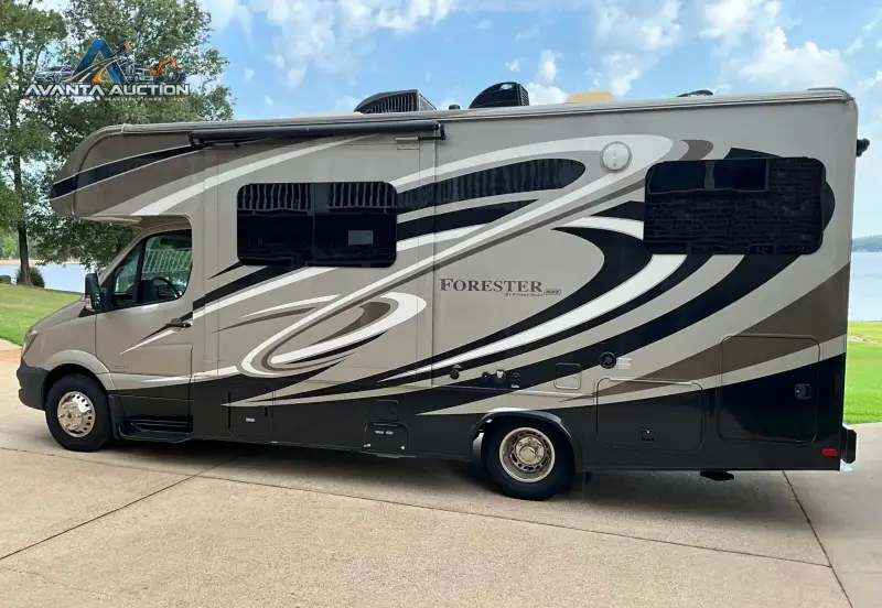 2015 Forest River Forester MBS 2401R photo 29
