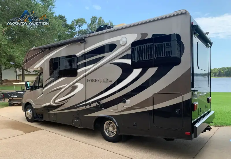2015 Forest River Forester MBS 2401R photo 26