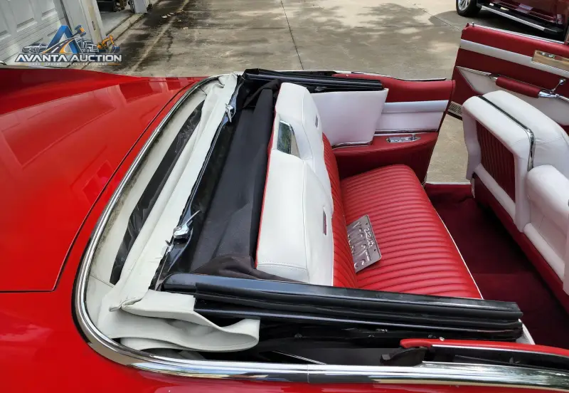 1957 Cadillac Eldorado Biarritz photo 28