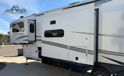 2024 Jayco North Point Travel Trailer